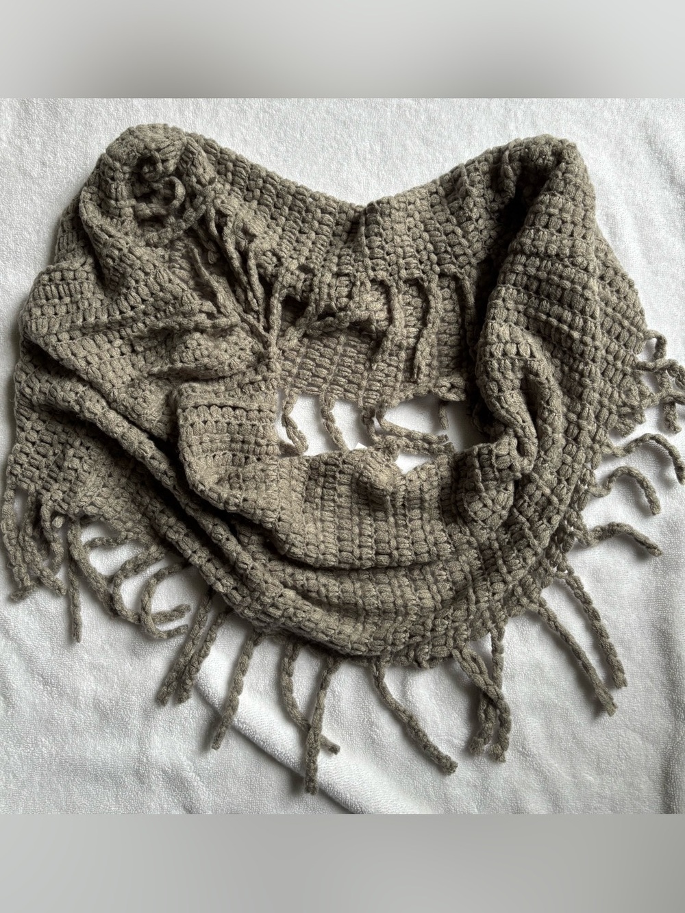 Knit Fringe Infinity Scarf - Grey